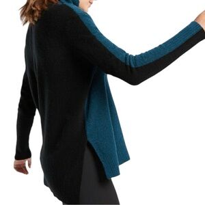 ATHLETA Transit Colorblock Merino Wool Turtleneck Sweater Size Small